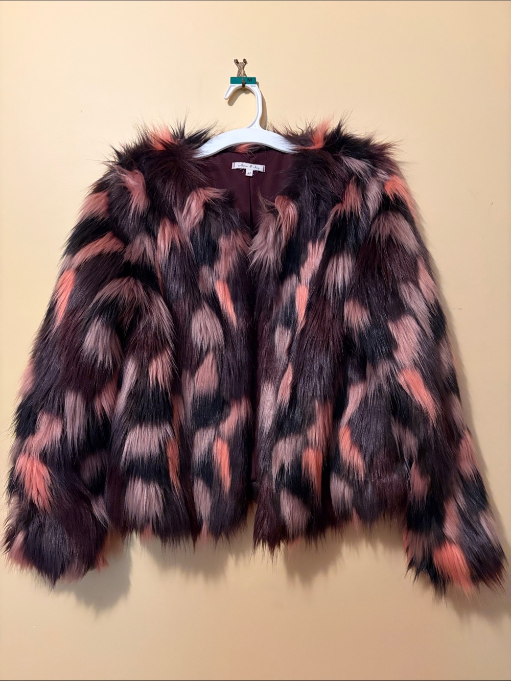 FUN FAUX FUR JACKET by Willow and Clay EUC Size M